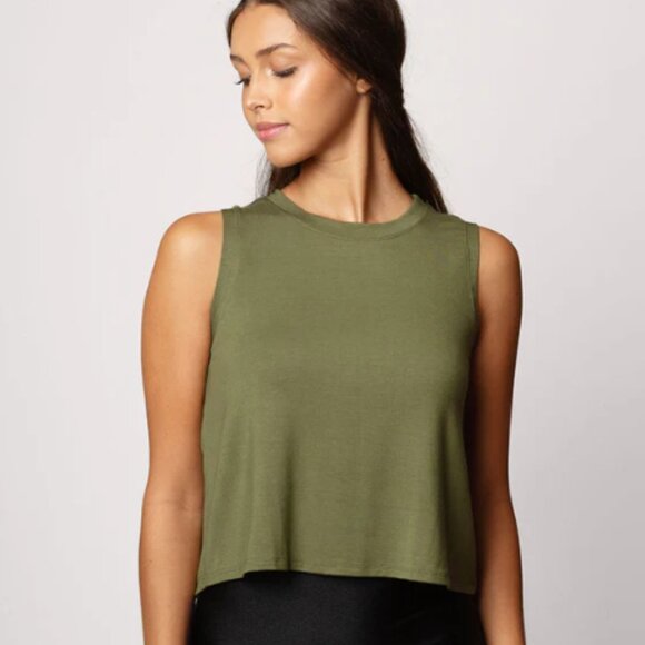 Emily Hsu Designs Motion Cropped Tank in Moss BNIB S - Picture 1 of 5
